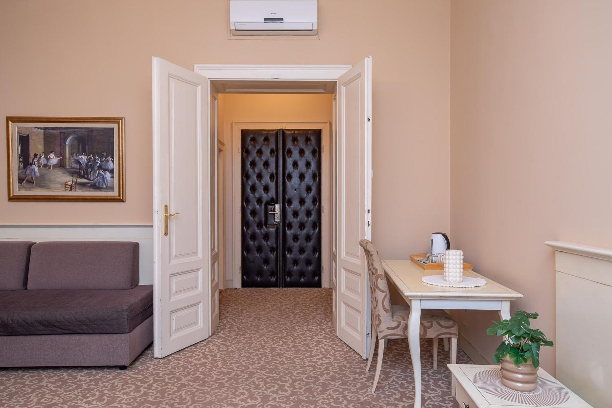 Top Central Rooms Belgrado Esterno foto