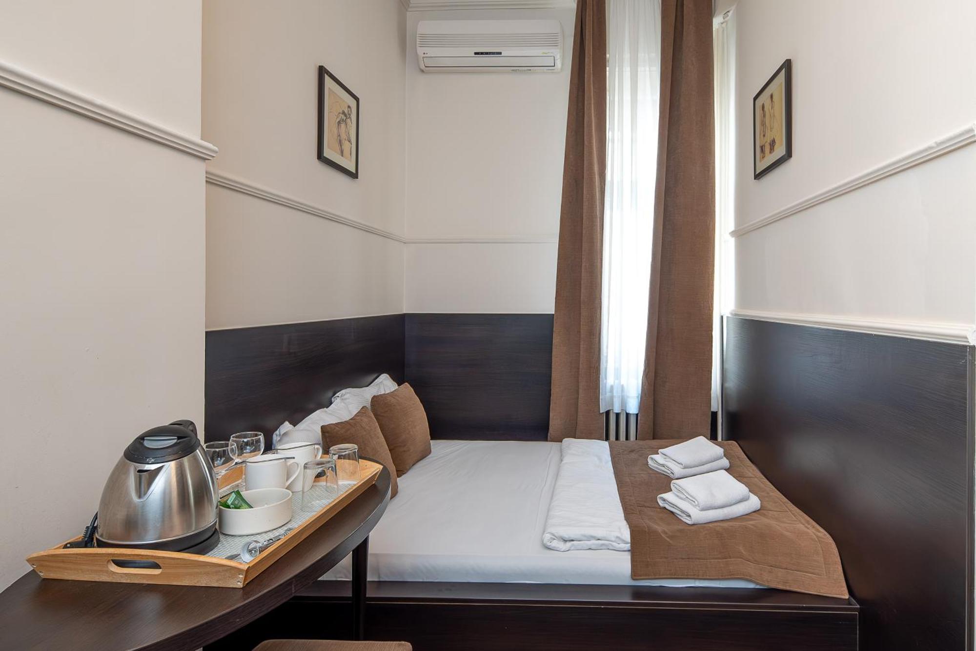 Top Central Rooms Belgrado Esterno foto