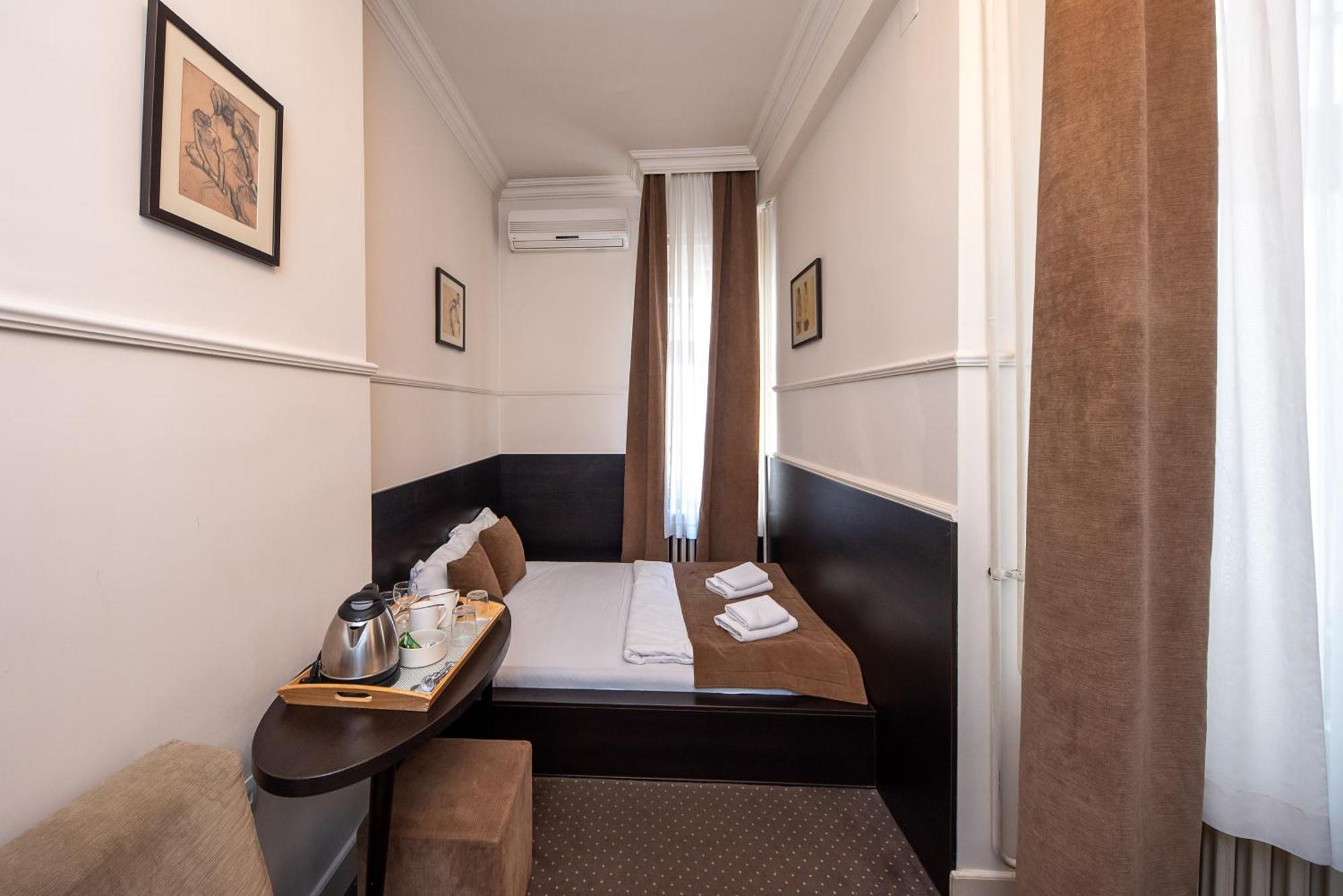 Top Central Rooms Belgrado Esterno foto